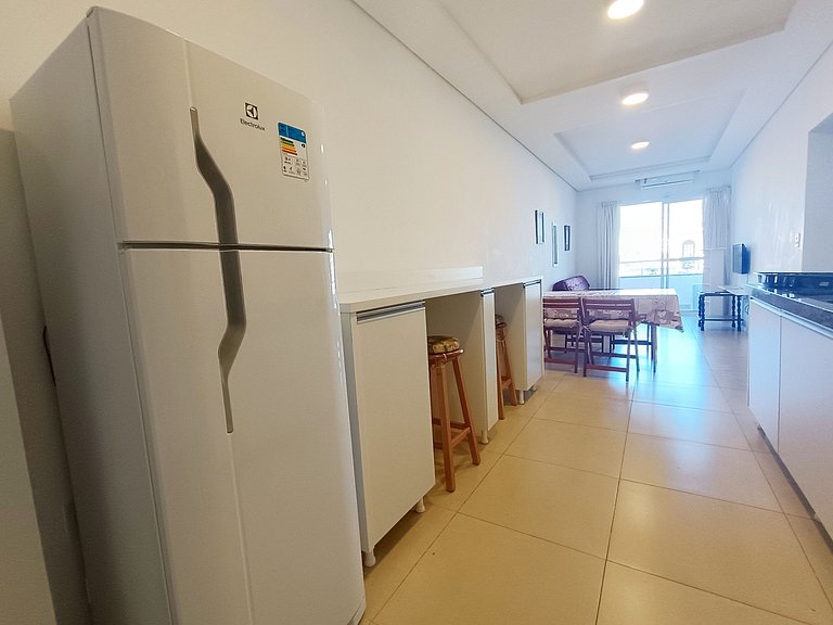 Apartamento Santinho, churrasqueira e ar - INE103