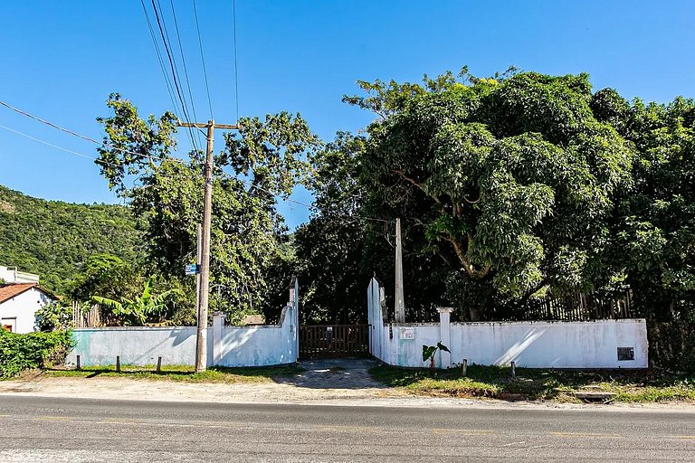 Cabanas aconchegantes. Desfrute da natureza e praia